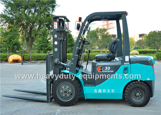 चीन 3500kg FD35 Industrial Forklift Truck Diesel Power Source 1070×125×45mm आपूर्तिकर्ता